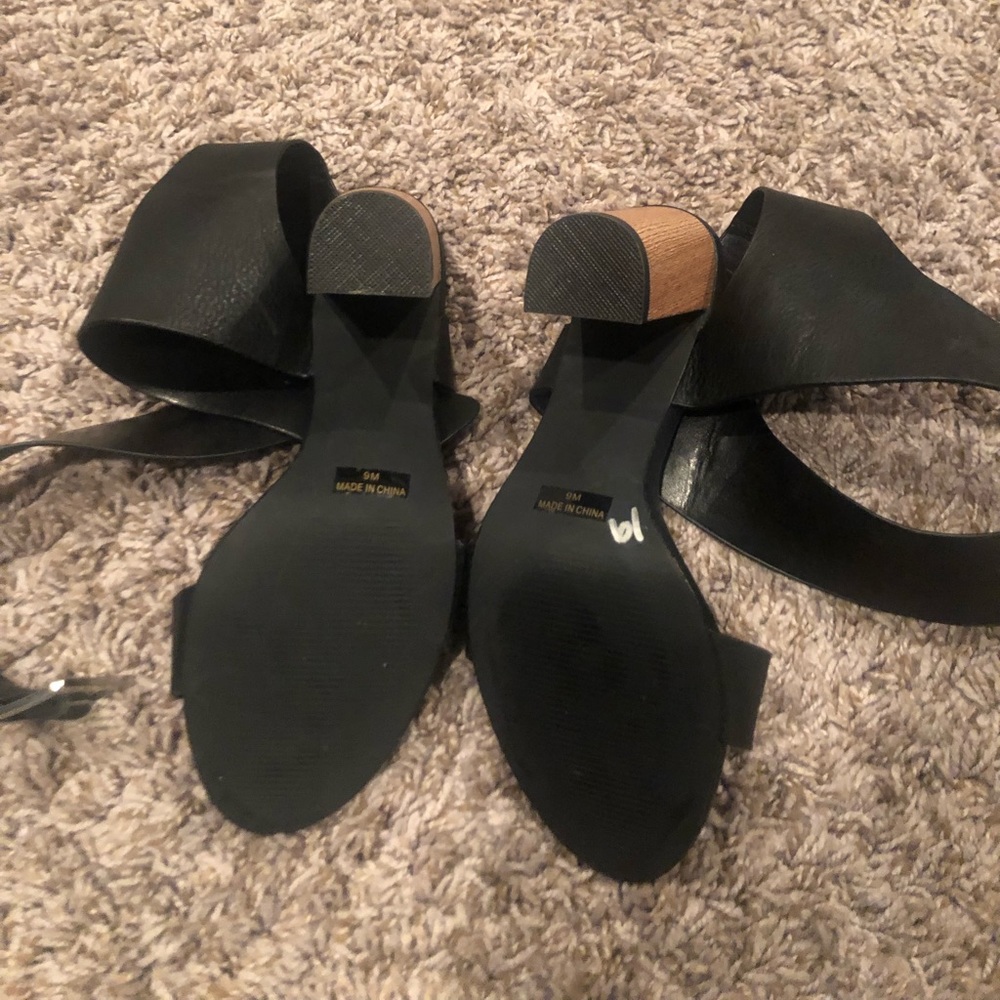 Black Leather Sandal with Wooden Heel (never worn)